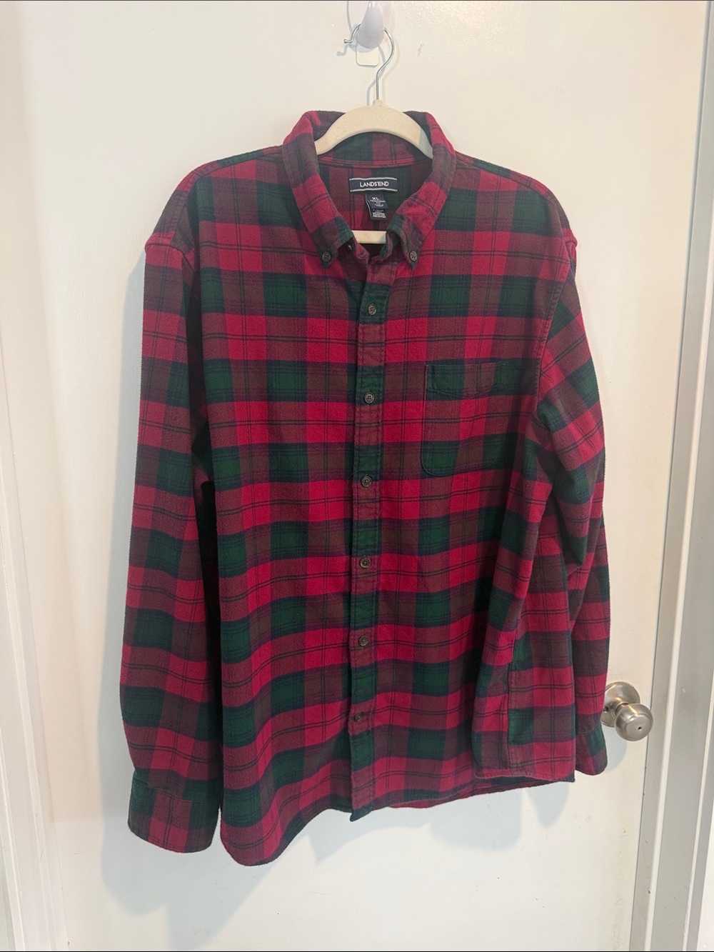 Lands’ End Men’s Xl super thick warm red and hunter green Flannel Shirt - Picture 2 of 11